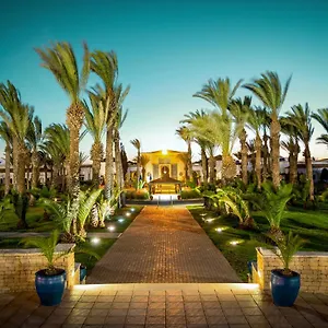 4* Resort Robinson -